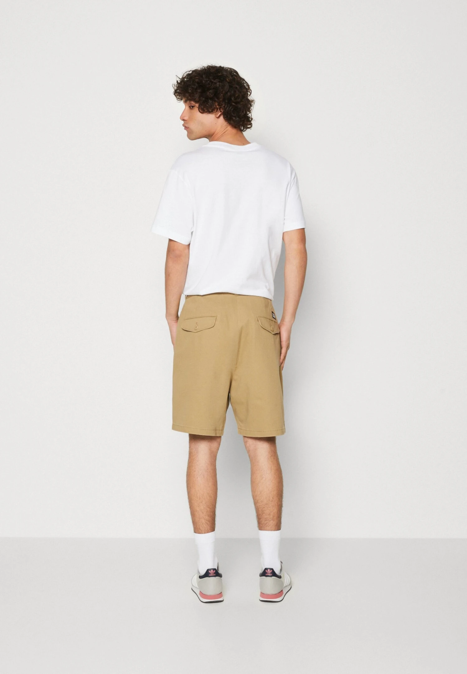 Loose - Short - Harvest Gold 3 Loose - Short - Harvest Gold – Image 3