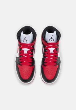 Air Jordan 1 Mid - Baskets Montantes - Black/Gym Red/White 15 Air Jordan 1 Mid - Baskets Montantes - Black/Gym Red/White -Vêtements Magasin 0deffca472c644b7a06e8a4a2e79e84e