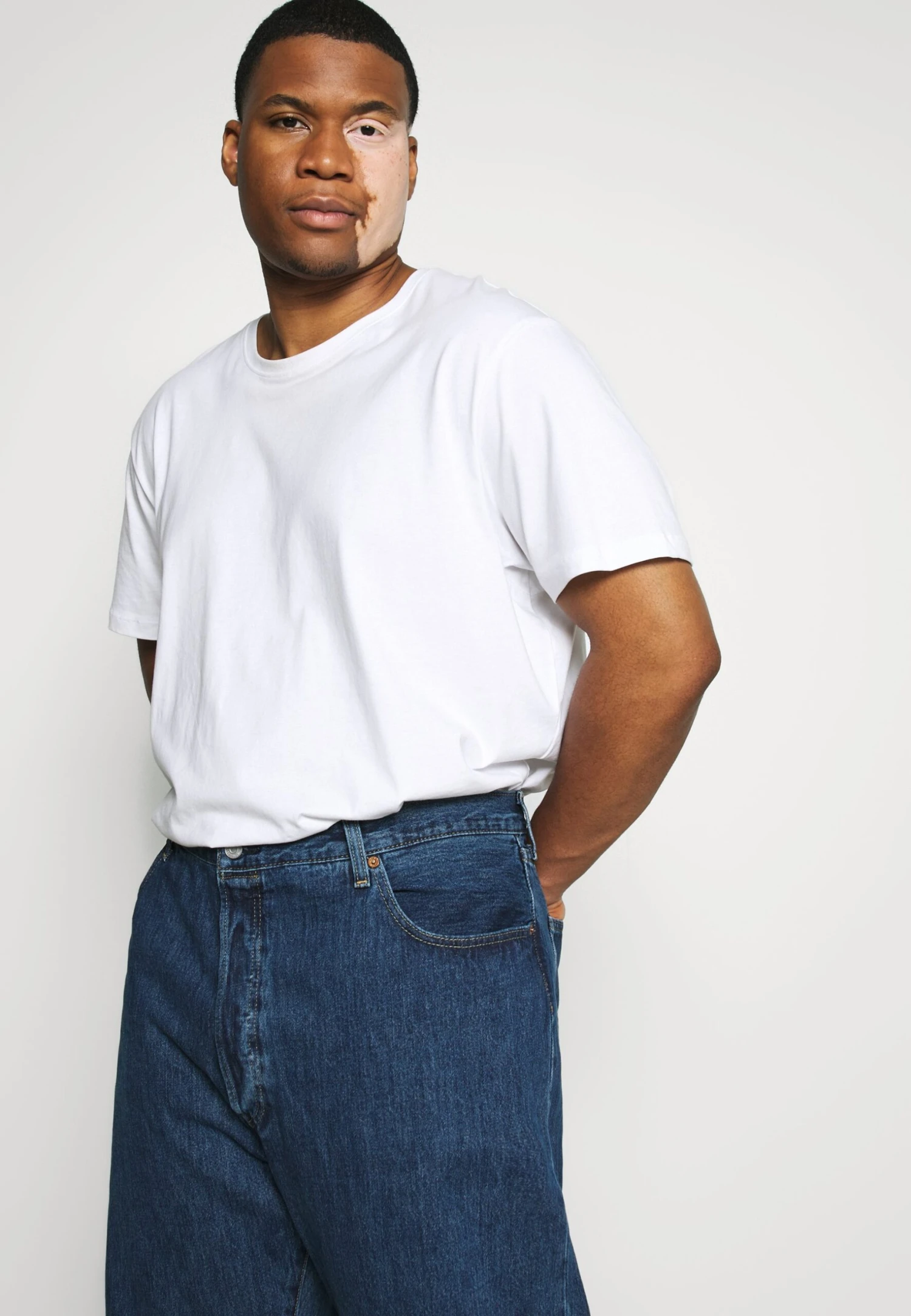 Levi's® Plus Original - Jean Droit - Stonewash 4 Levi's® Plus Original - Jean Droit - Stonewash – Image 4