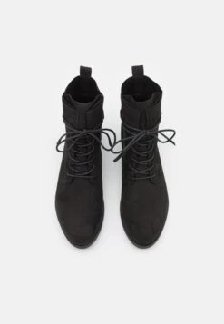 Marco Tozzi Bottines À Lacets - Black 11 Marco Tozzi Bottines À Lacets - Black -Vêtements Magasin 2f0e468c7d43432c834b2f65012c1b15