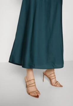 Vila Viellette Long Skirt - Jupe Longue - Ponderosa Pine -Vêtements Magasin 3faaf7ecfdce4ff7ac1448af8988ee74