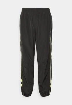 Lacoste Pantalon De Survêtement - Black/Limeira 8 Lacoste Pantalon De Survêtement - Black/Limeira -Vêtements Magasin 60694663e8764306871703a96aeb88fd