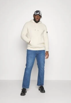 Nouvelles versions -Vêtements Magasin 7c4ea304dc774e6f8201d76b09c5a990