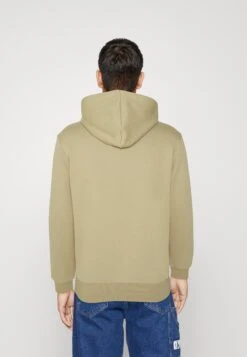 Lacoste Unisex - Sweat À Capuche - Lion 8 Lacoste Unisex - Sweat À Capuche - Lion -Vêtements Magasin 824942740e1f4620882ea66e3e132c44