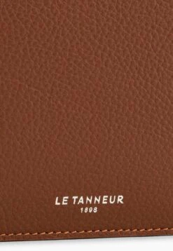 Le Tanneur Emile - Étui Pour Cartes De Visite - Tan 5 Le Tanneur Emile - Étui Pour Cartes De Visite - Tan -Vêtements Magasin 86985e30bef9479e97df2372baadf0a3