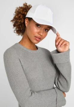 Armani Exchange Man'S Hat Unisex - Casquette - Bianco 11 Armani Exchange Man'S Hat Unisex - Casquette - Bianco -Vêtements Magasin 9f24480bed074648855e993683da1188