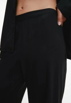 CALVIN KLEIN UNDERWEAR Bas De Pyjama - Black 8 CALVIN KLEIN UNDERWEAR Bas De Pyjama - Black -Vêtements Magasin a1c321ddca664d8a9daf671aff6e241f