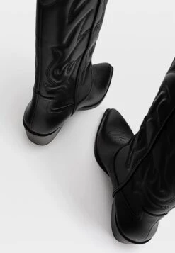 Stradivarius Santiags - Black -Vêtements Magasin b4545a25dfaf42c0beefb77cc3eb3e39