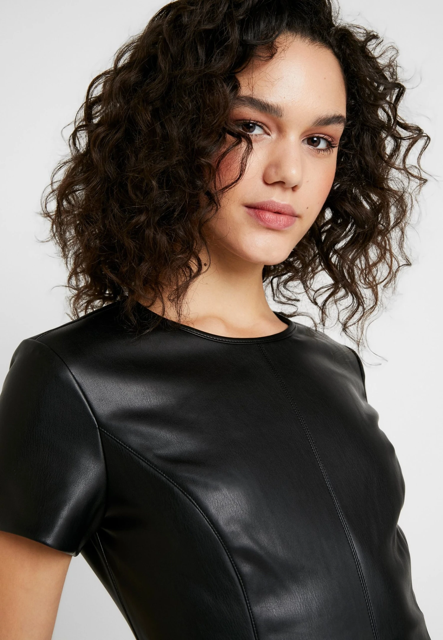 ONLY Onlmia Dress - Robe Fourreau - Black 6 ONLY Onlmia Dress - Robe Fourreau - Black – Image 6