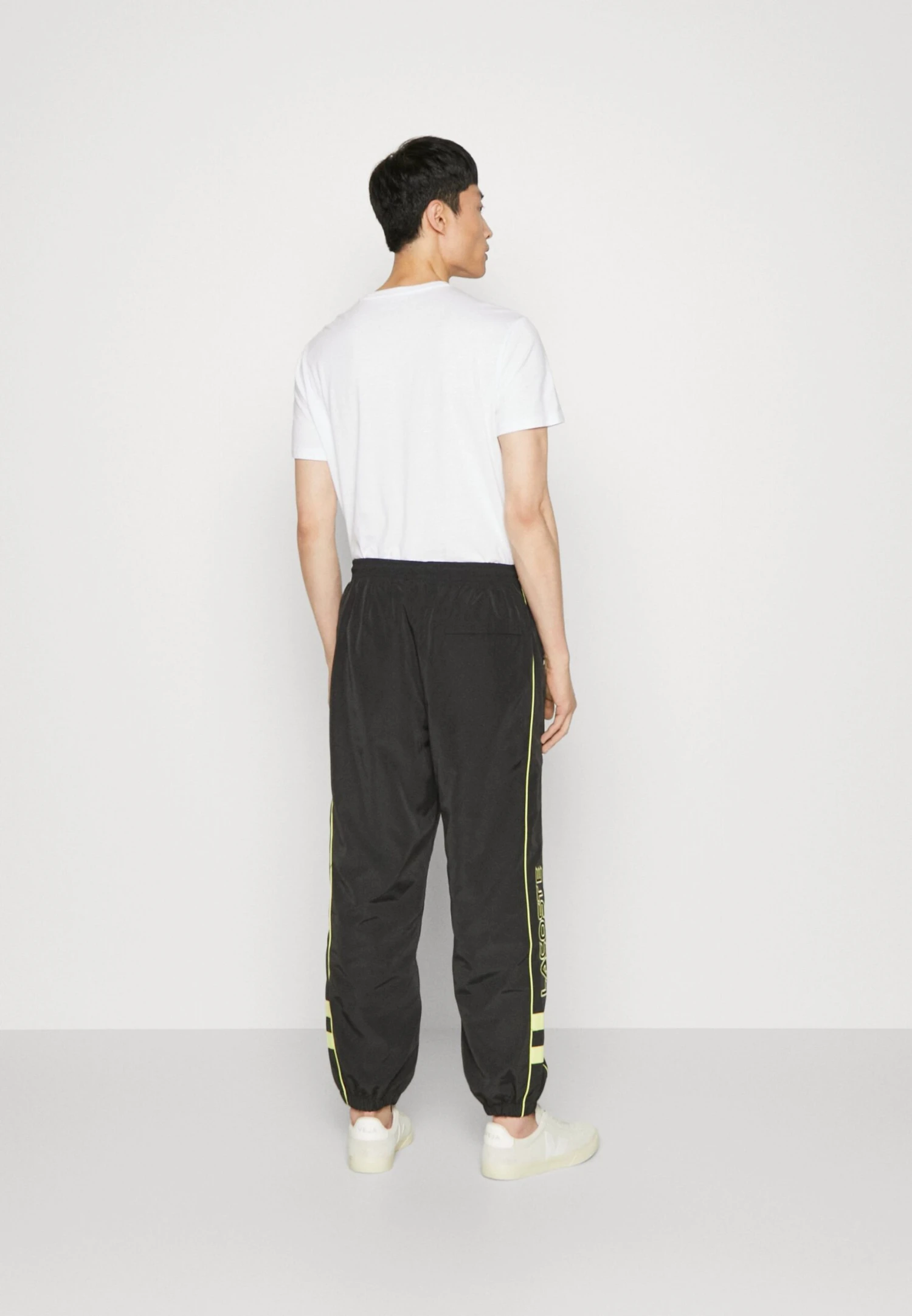 Lacoste Pantalon De Survêtement - Black/Limeira 3 Lacoste Pantalon De Survêtement - Black/Limeira – Image 3
