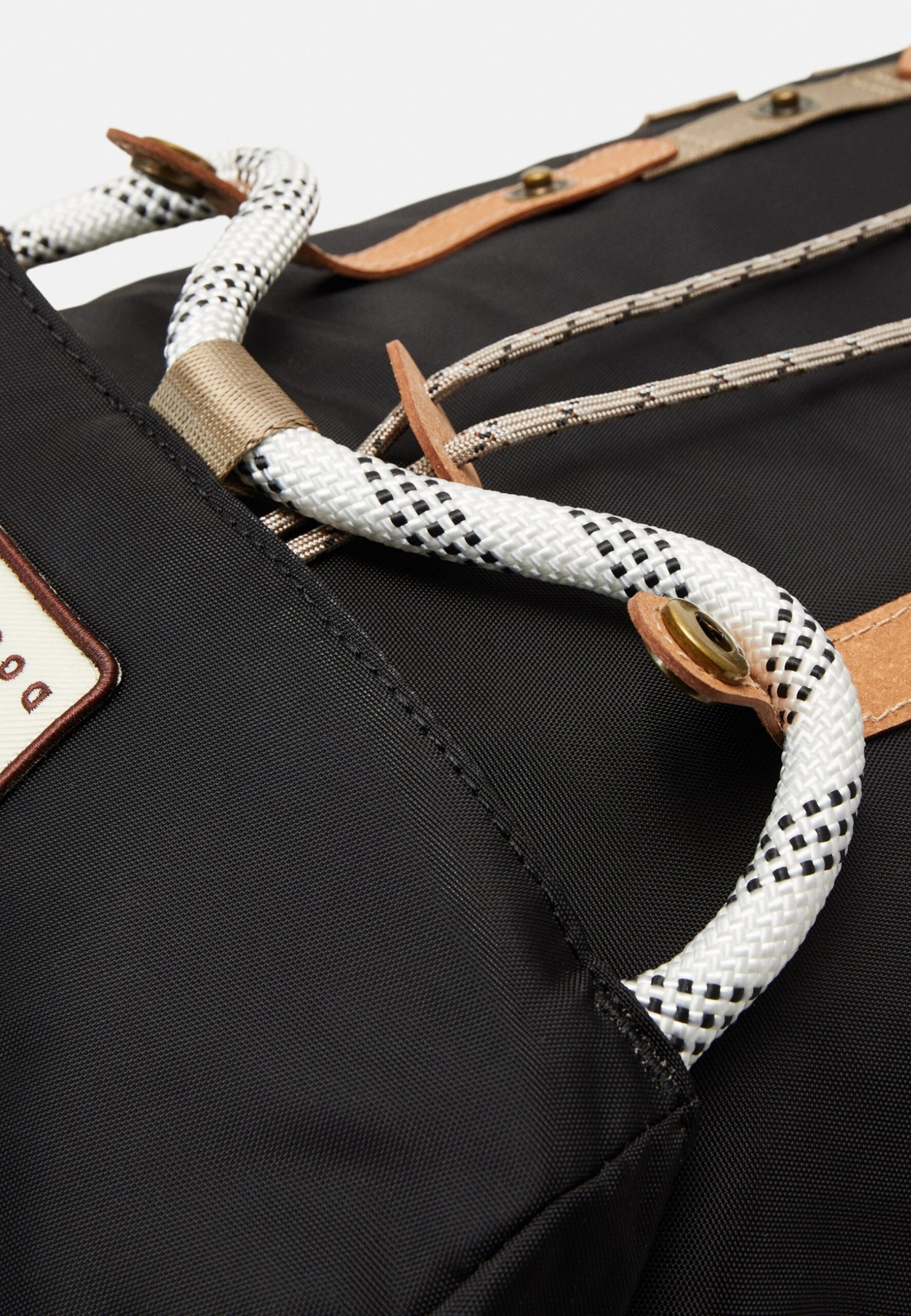 Doughnut Colorado Jungle Backpack Unisex - Sac À Dos - Black 5 Doughnut Colorado Jungle Backpack Unisex - Sac À Dos - Black – Image 5