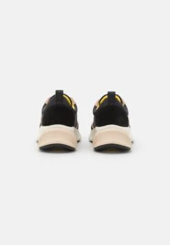 Tory Burch Good Luck Trainer - Baskets Basses - Black/Cream 10 Tory Burch Good Luck Trainer - Baskets Basses - Black/Cream -Vêtements Magasin d3c2a7f34cd4418f828ea9ab69188efc