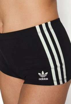 Adidas Originals Shorty - Black 11 Adidas Originals Shorty - Black -Vêtements Magasin d4e34885a4d04535a9fdb91c7d7bc886