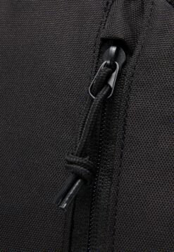 Converse Straight Edge Backpack Unisex - Sac À Dos - Black 10 Converse Straight Edge Backpack Unisex - Sac À Dos - Black -Vêtements Magasin d8e071b653d54163935ae575037c745a