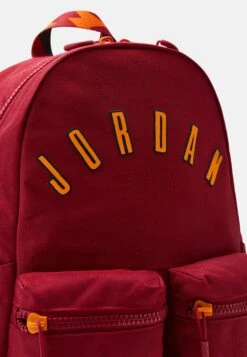 Jordan Jan Backpack - Sac À Dos - Carnival Red 8 Jordan Jan Backpack - Sac À Dos - Carnival Red -Vêtements Magasin e31fec92edba454f96f7fd7659842308