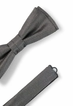 Boss Set - Mouchoir De Poche - Silver One 7 Boss Set - Mouchoir De Poche - Silver One -Vêtements Magasin fadc5beffb994c83b91ffb639e37b525