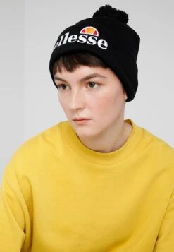 Ellesse Pom Pom Beanie - Bonnet - Black -Vêtements Magasin fb66a498bb364399b18bffb6ed1dabf3